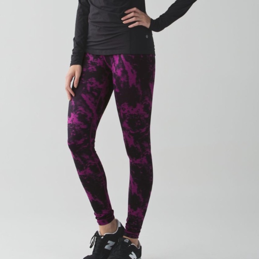 Lululemon wunder under pant sz 6 plum black